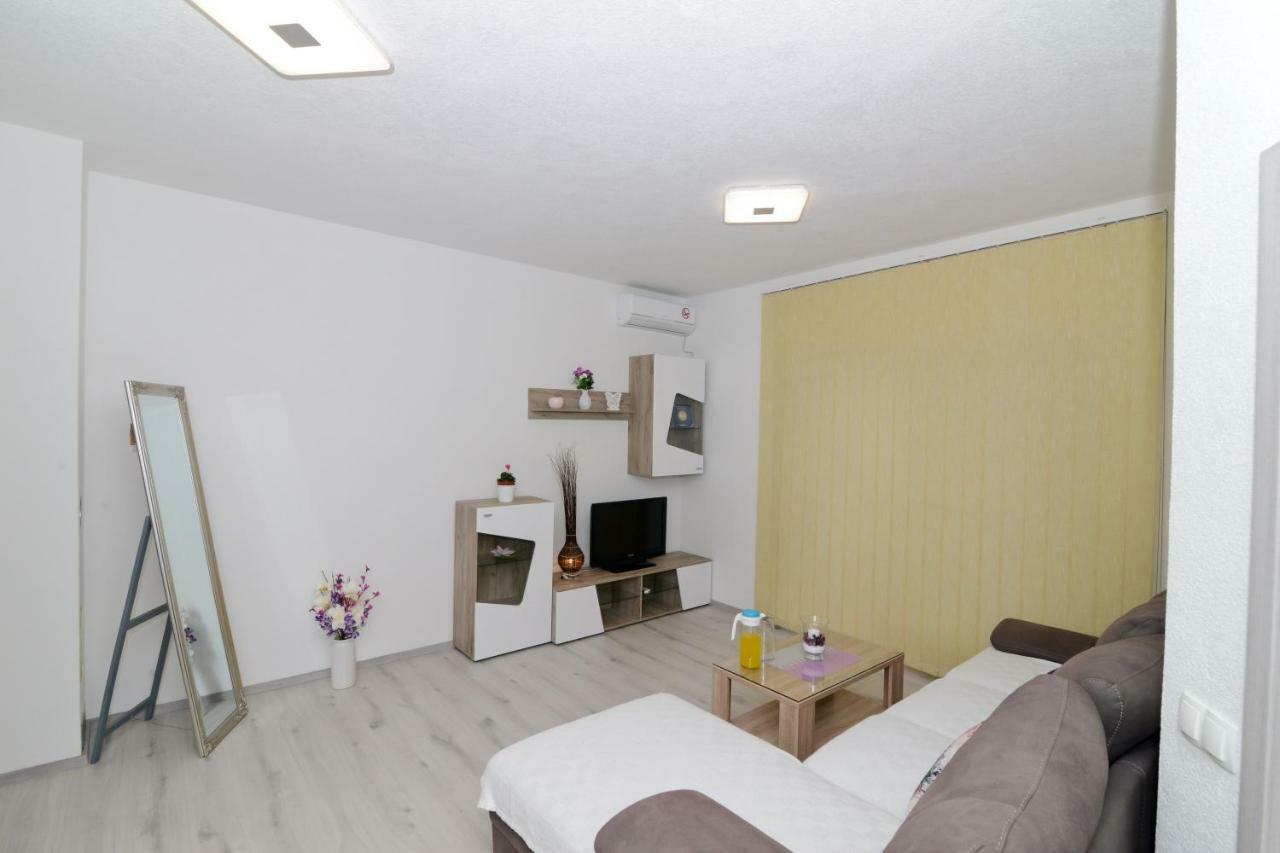 זאדאר Apartmens Leona מראה חיצוני תמונה