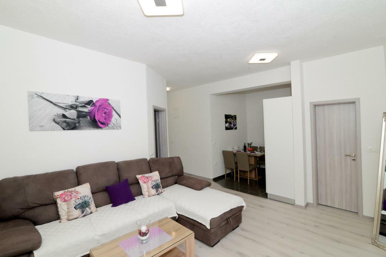 זאדאר Apartmens Leona מראה חיצוני תמונה